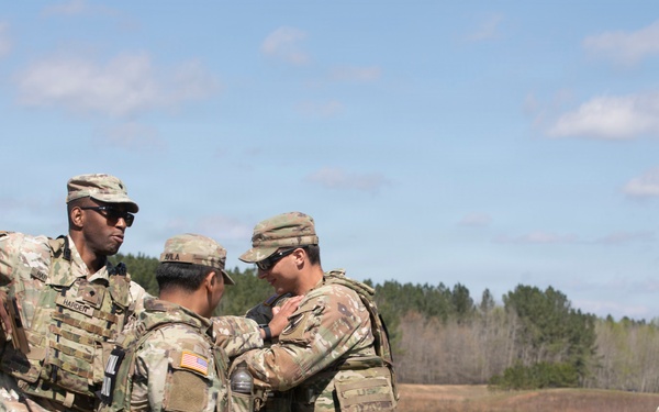 Georgia National Guard Soldiers assigned to JTF-DC conduct training
