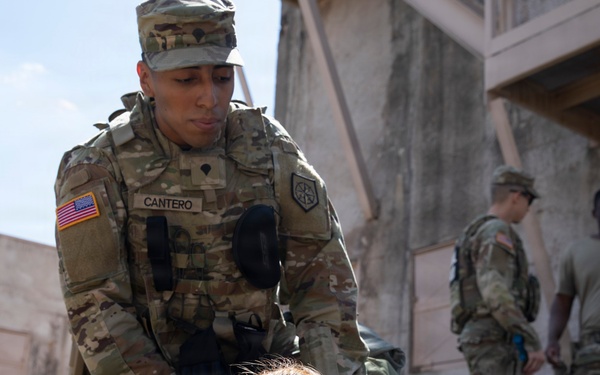 Georgia National Guard Soldiers assigned to JTF-DC conduct training