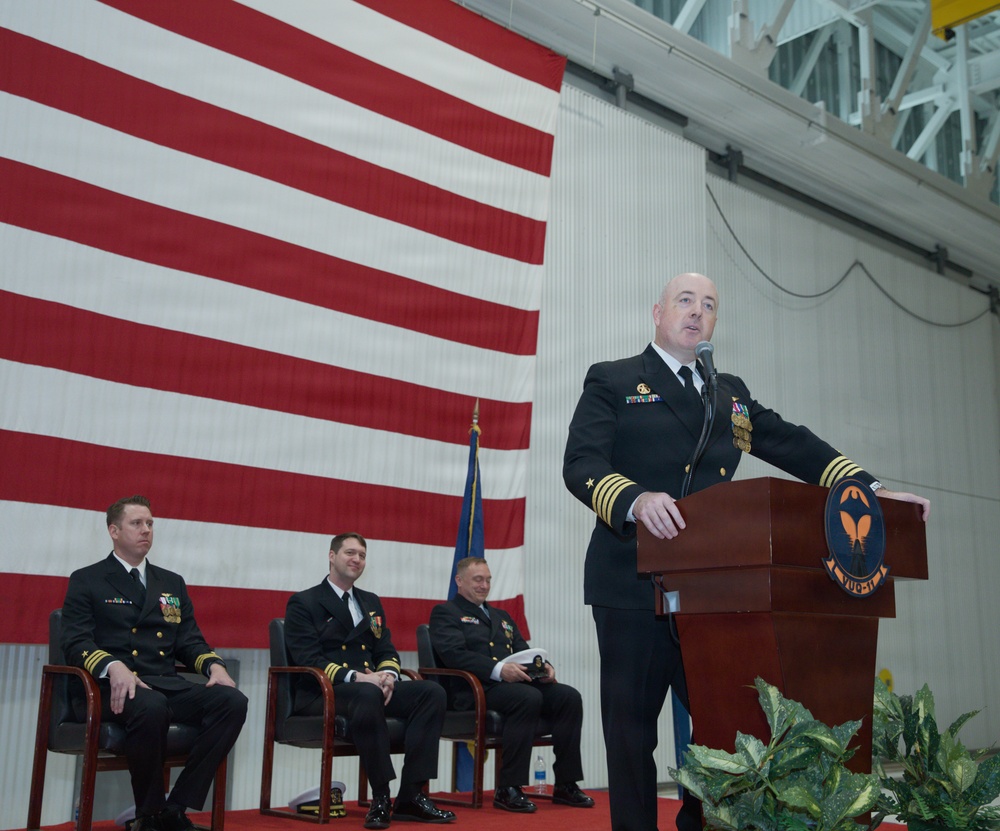 VUQ 11 hosts establishment of command ceremony