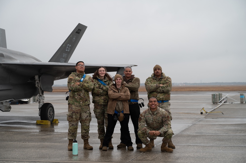 MacDill Supports F35 Training