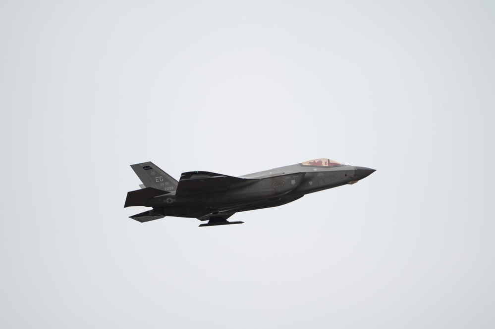 MacDill Supports F35 Training