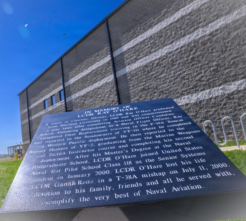 Navy dedicates MQ-25 hangar to fallen test pilot