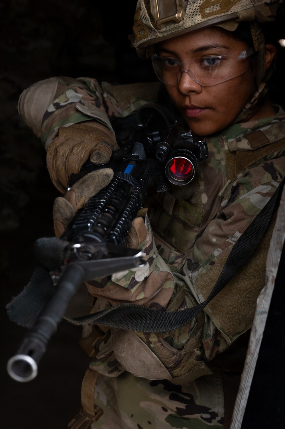 Security Forces learns entry and clear techniques