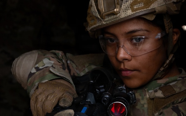 Security Forces learns entry and clear techniques