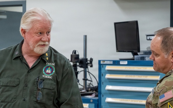 SLD 30 Leadership Visits 30th OSS Facilities During An Immersion Tour