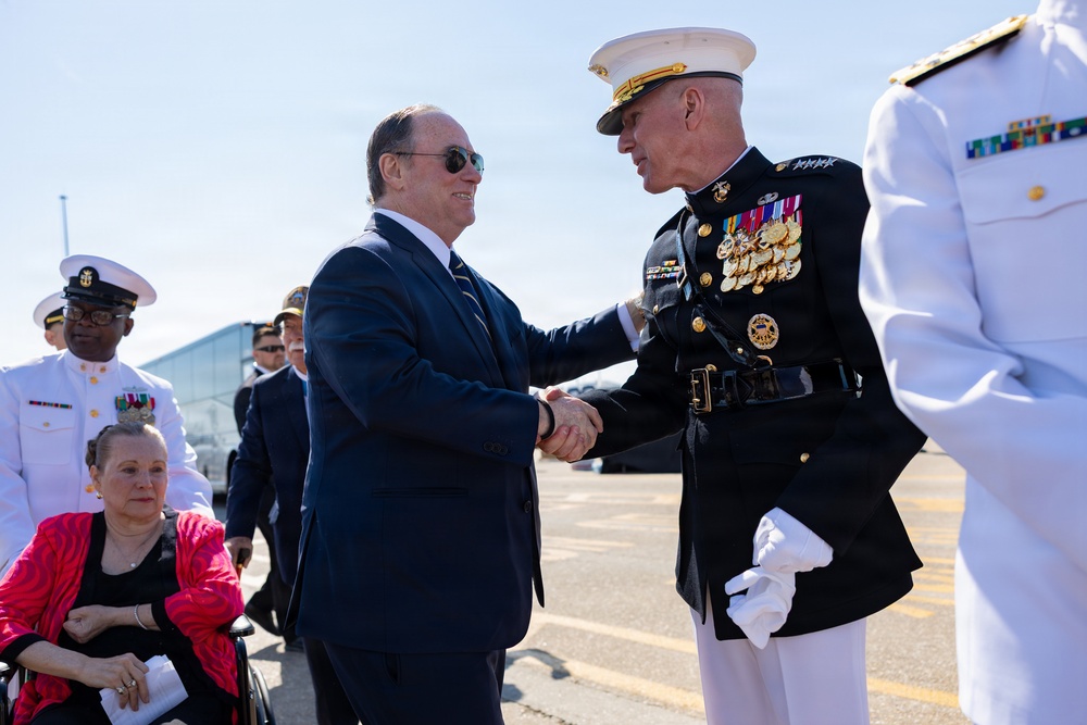 The Commandant, Gen. Eric M. Smith attends the commissioning of the USS Harvey C. Barnum Jr.