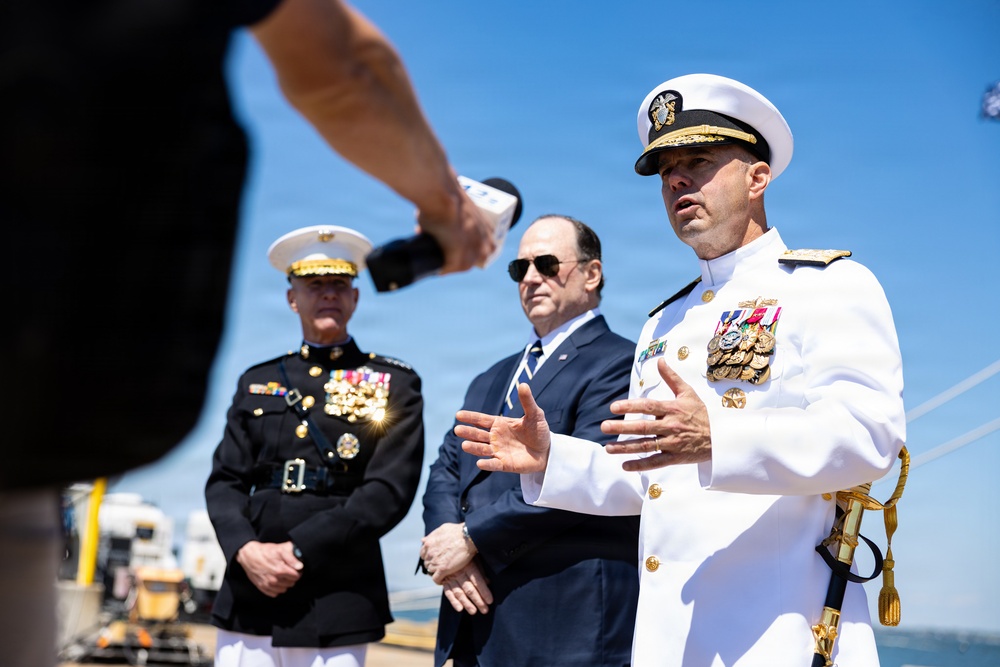 The Commandant, Gen. Eric M. Smith attends the commissioning of the USS Harvey C. Barnum Jr.