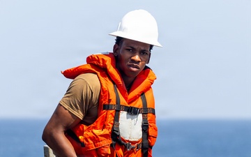 Rafael Peralta Conducts Replenishment-at-Sea