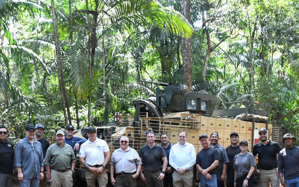 Yuma Proving Ground and Arctic Regions Command Groups visit Tropic Regions