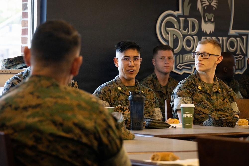 SMMC Ruiz visits Hampton Roads NROTC