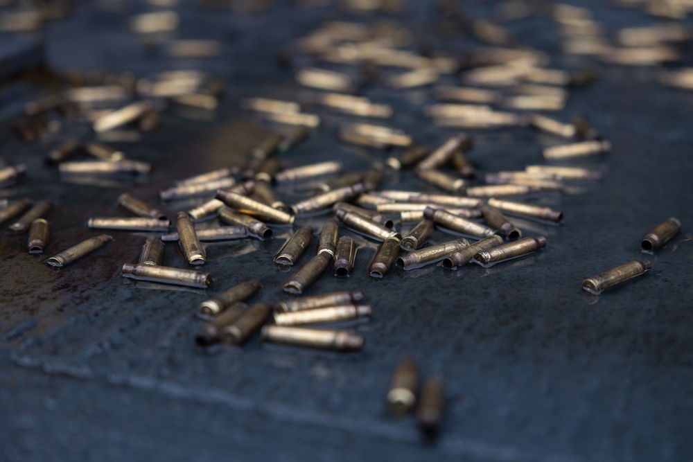11th MEU Marines Conduct Marksmanship Training Aboard USS Boxer