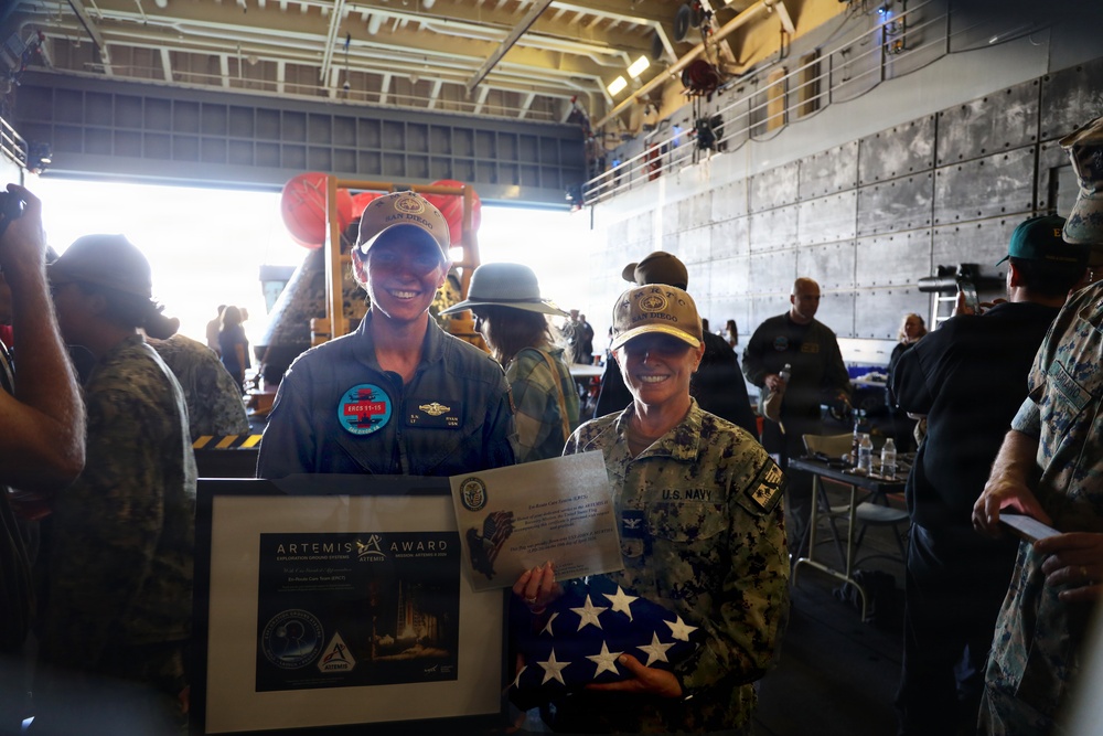 Navy Medicine supports successful Artemis II recovery mission aboard USS John P. Murtha