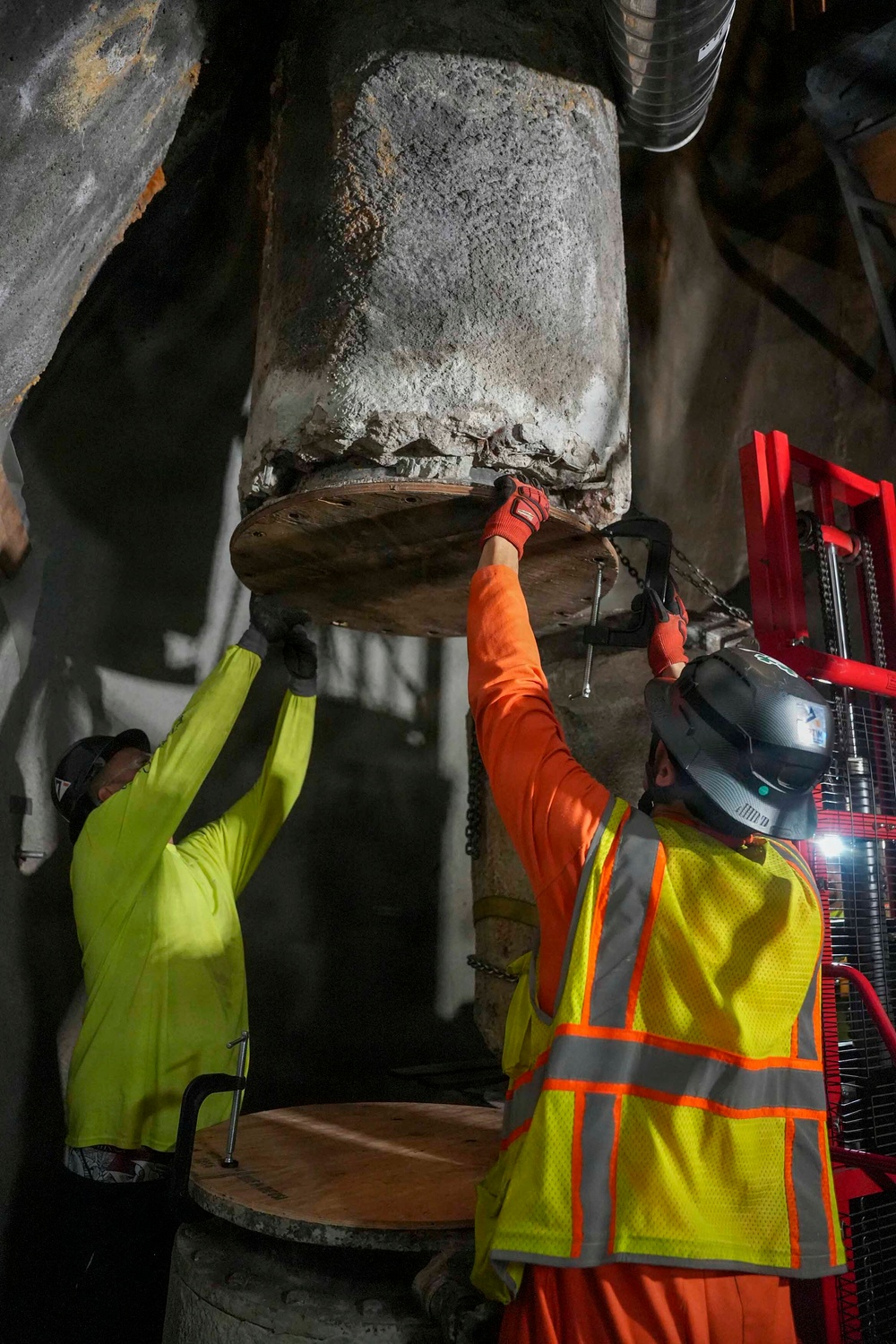 NCTF-RH continues tank degassing operations