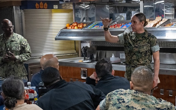 U.S. Pacific Fleet Master Chief Don Davis conducts battlespace circulation in NRSW