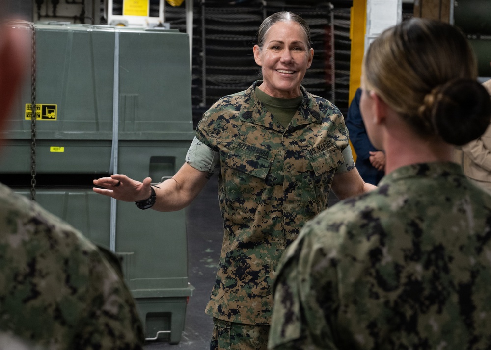 U.S. Pacific Fleet Master Chief Don Davis conducts battlespace circulation in NRSW