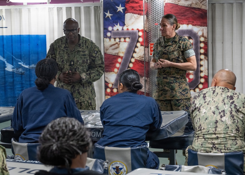 U.S. Pacific Fleet Master Chief Don Davis conducts battlespace circulation in NRSW