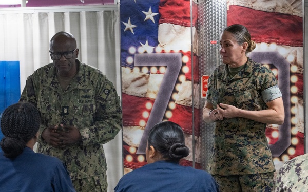 U.S. Pacific Fleet Master Chief Don Davis conducts battlespace circulation in NRSW