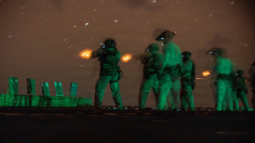 31st MEU | Maritime Raid Force Night Deck Shoot