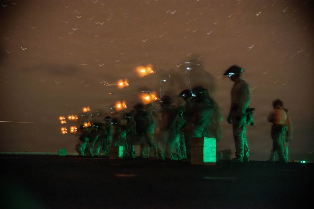 31st MEU | Maritime Raid Force Night Deck Shoot