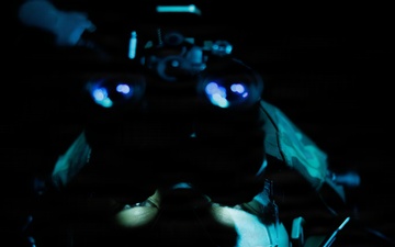 31st MEU | Maritime Raid Force Night Deck Shoot