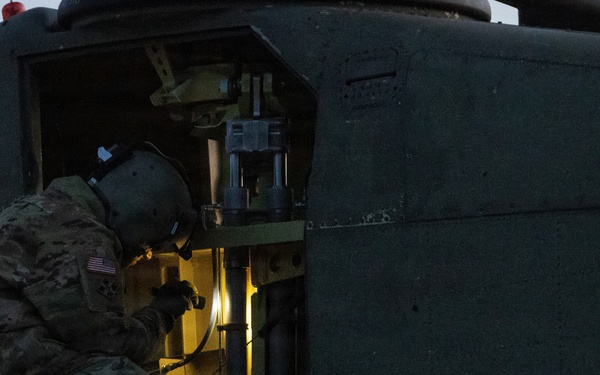 3-2 GSAB Soldiers Conduct CH-47 Chinook Maintenance