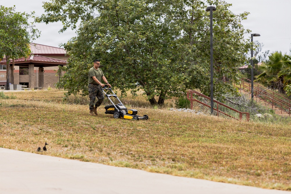 HQSPTBN Marines participate in OCS IV