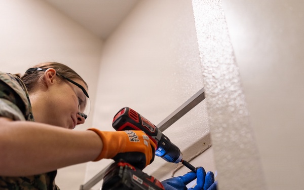 HQSPTBN Marines participate in OCS IV