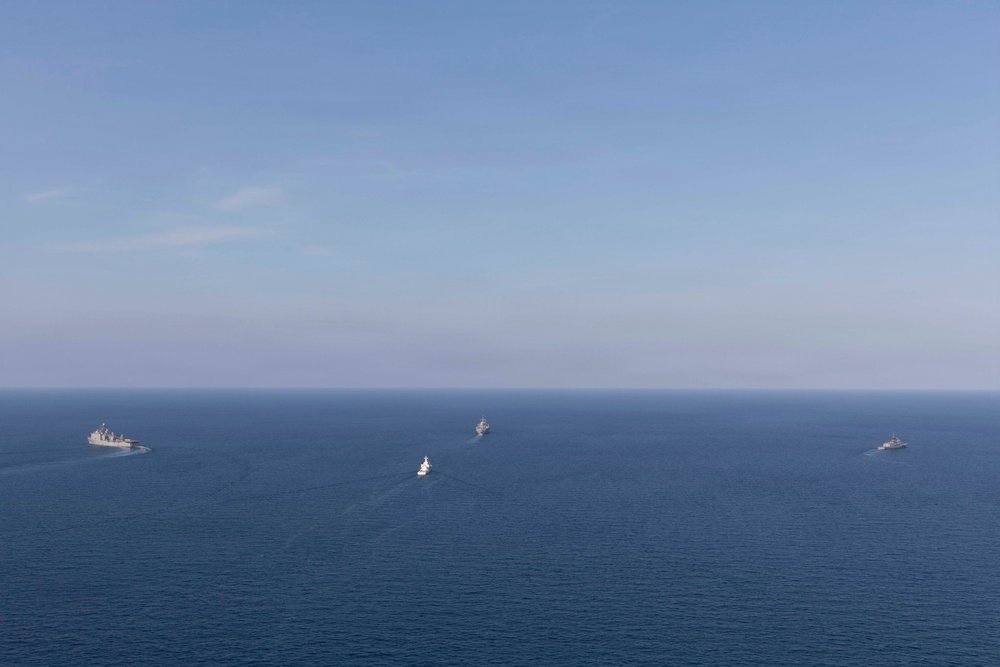 Australia, Philippines, U.S. Multilateral Group Sail