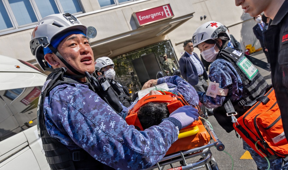 U.S. Naval Hospital Yokosuka and JSDF Hospital Yokosuka Strengthen Medical Alliance with Joint Casualty Drill