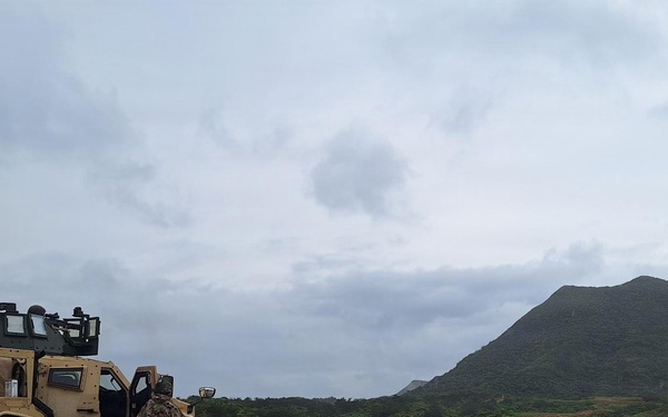 III Marine Expeditionary Force Support Battalion Marines conduct machine gun range
