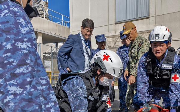 U.S. Naval Hospital Yokosuka and JSDF Hospital Yokosuka Strengthen Medical Alliance with Joint Casualty Drill