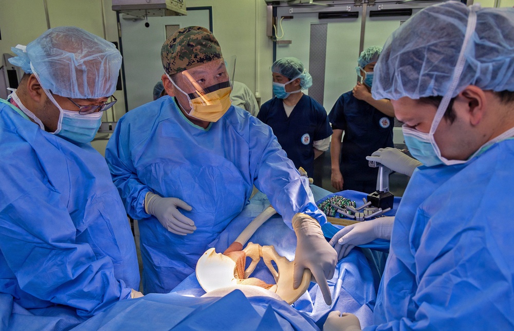 U.S. Naval Hospital Yokosuka and JSDF Hospital Yokosuka Strengthen Medical Alliance with Joint Casualty Drill