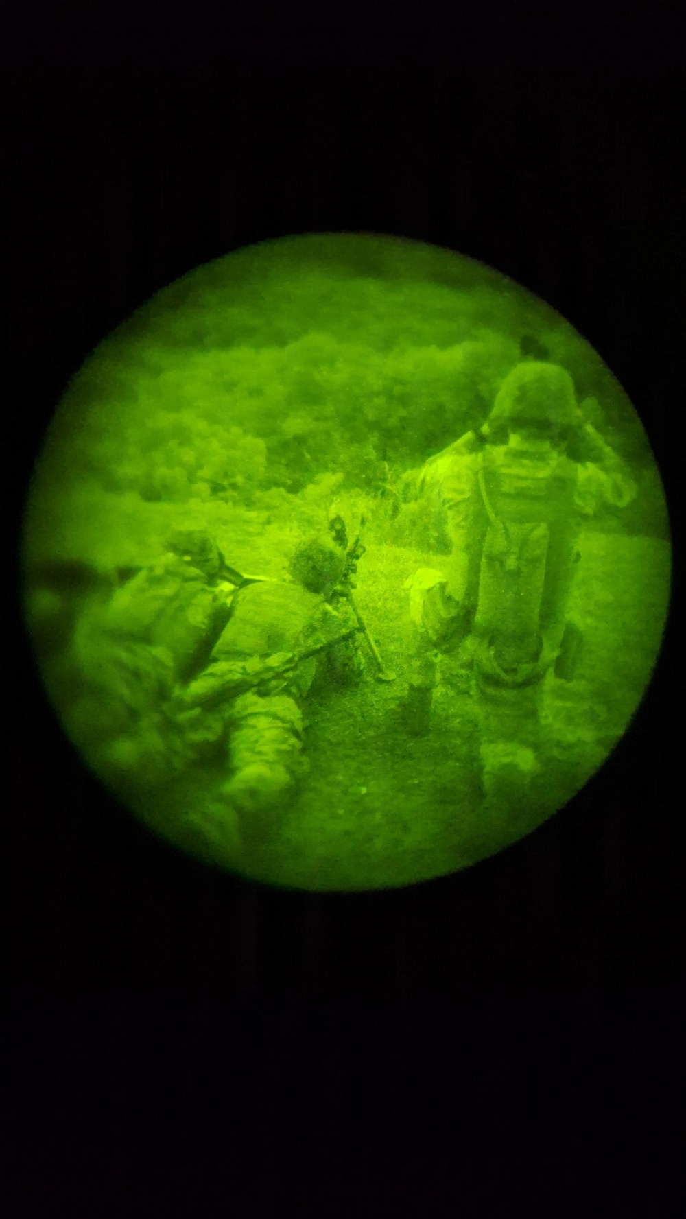 III Marine Expeditionary Force Support Battalion Marines conduct machine gun range