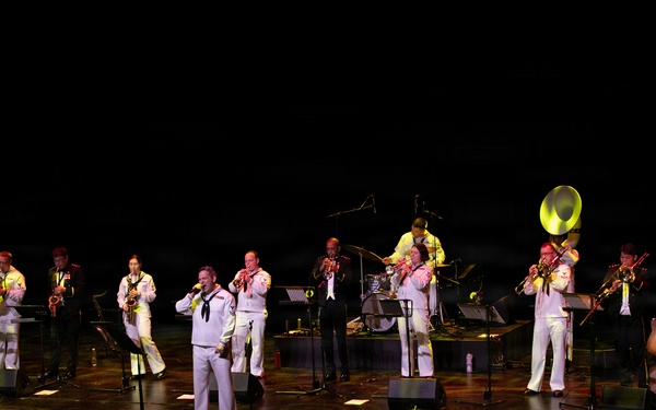 C7F and Singapore Armed Forces Band Perform at Singtel Waterfront Theatre