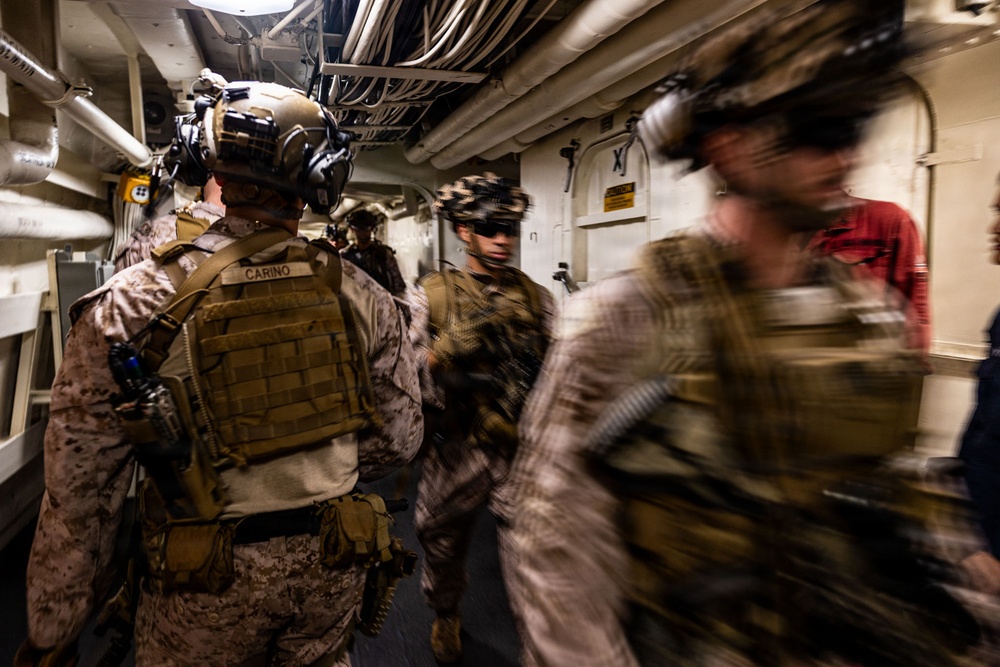 11th MEU Marines Conduct a Quick Reaction Force Drill Aboard USS Portland
