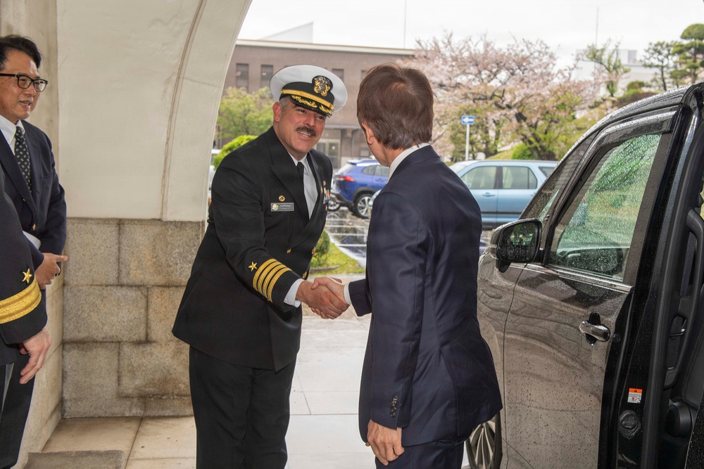 City of Shimoda Mayor Visits CFAY