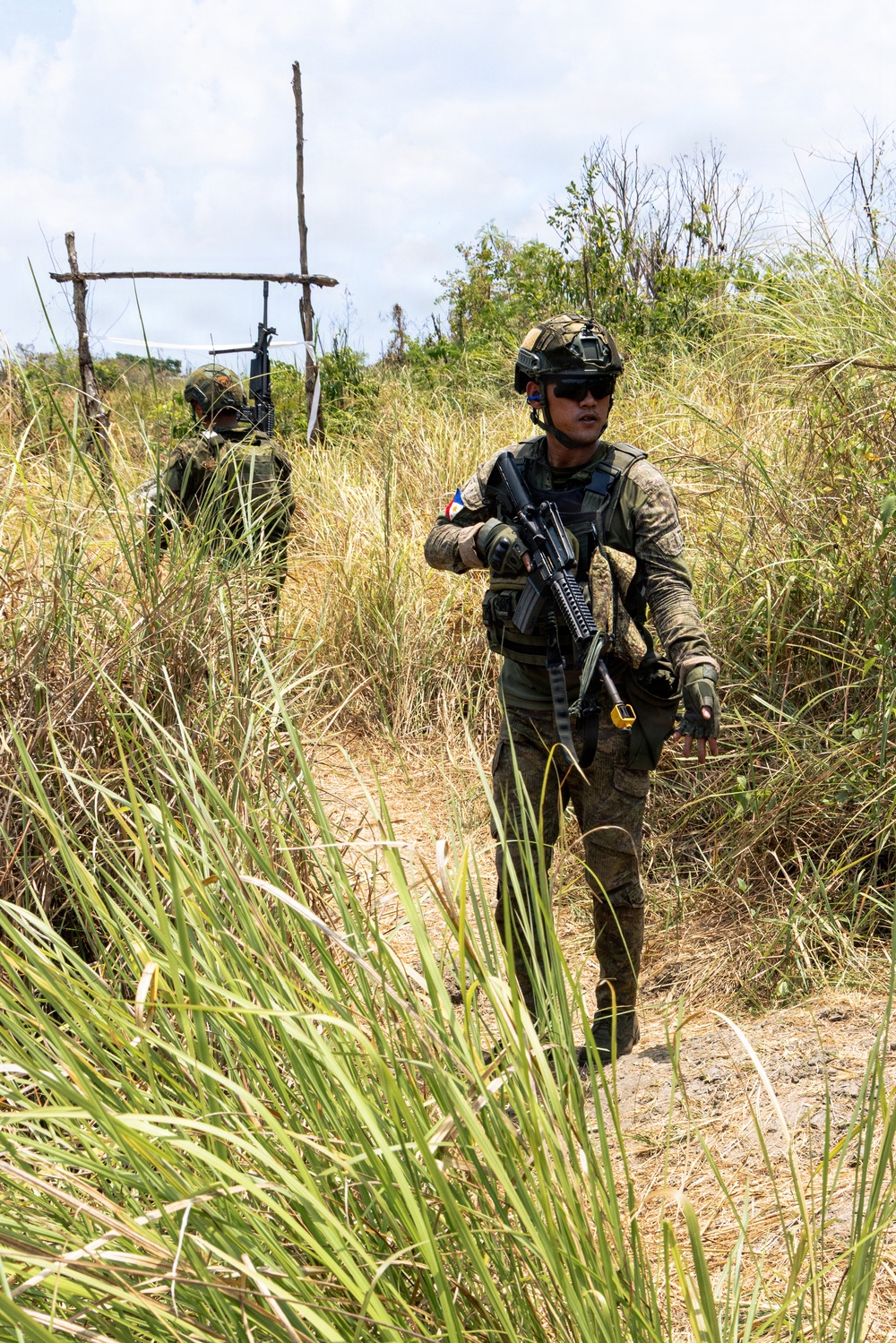 ehearsing for Readiness: U.S. and Philippine Forces Prepare for Combined Maneuver
