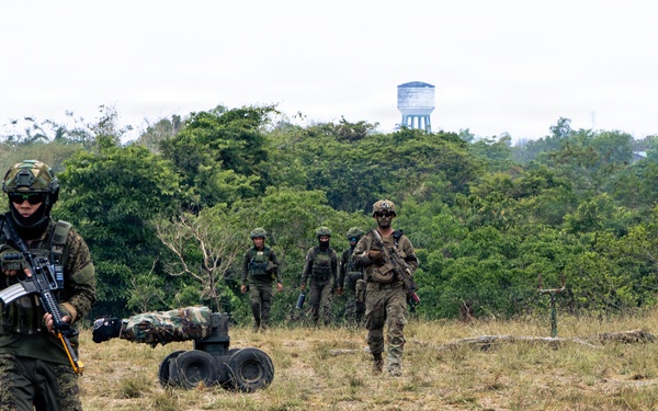 Rehearsing for Readiness: U.S. and Philippine Forces Prepare for Combined Maneuver