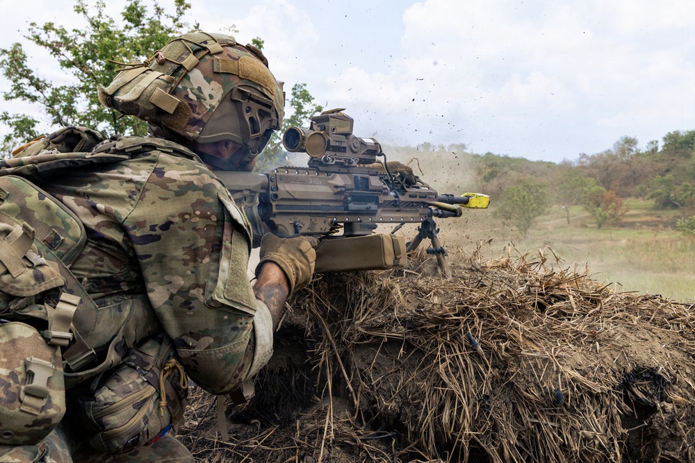 ehearsing for Readiness: U.S. and Philippine Forces Prepare for Combined Maneuver