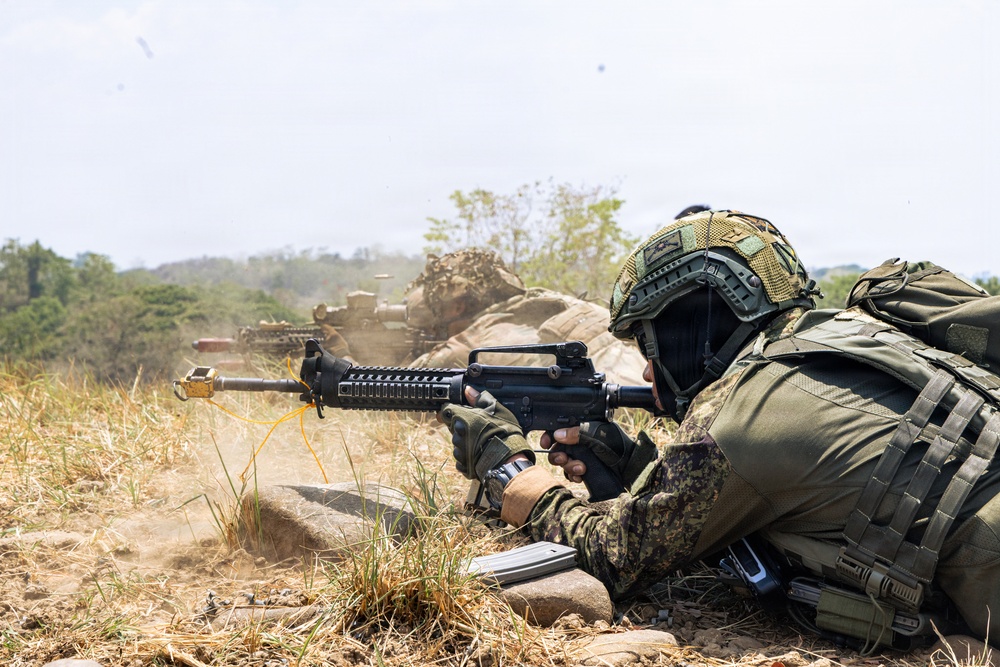 ehearsing for Readiness: U.S. and Philippine Forces Prepare for Combined Maneuver