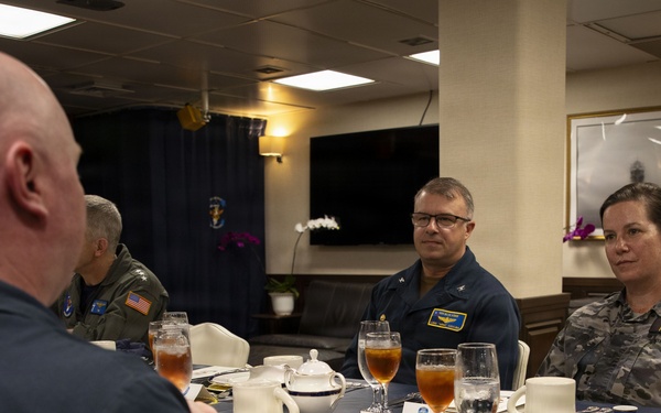 Australia, Philippines visit C7F