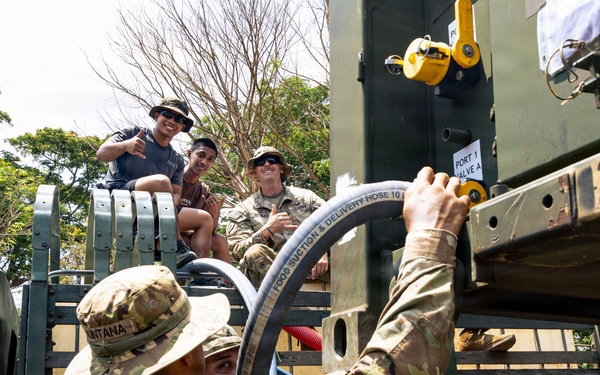 U.S. and Philippine Forces Integrate Water Operations