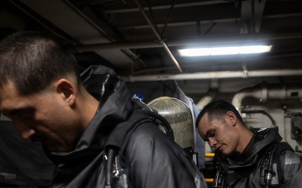 11th MEU Marines Conduct CBRN Training Aboard USS Boxer