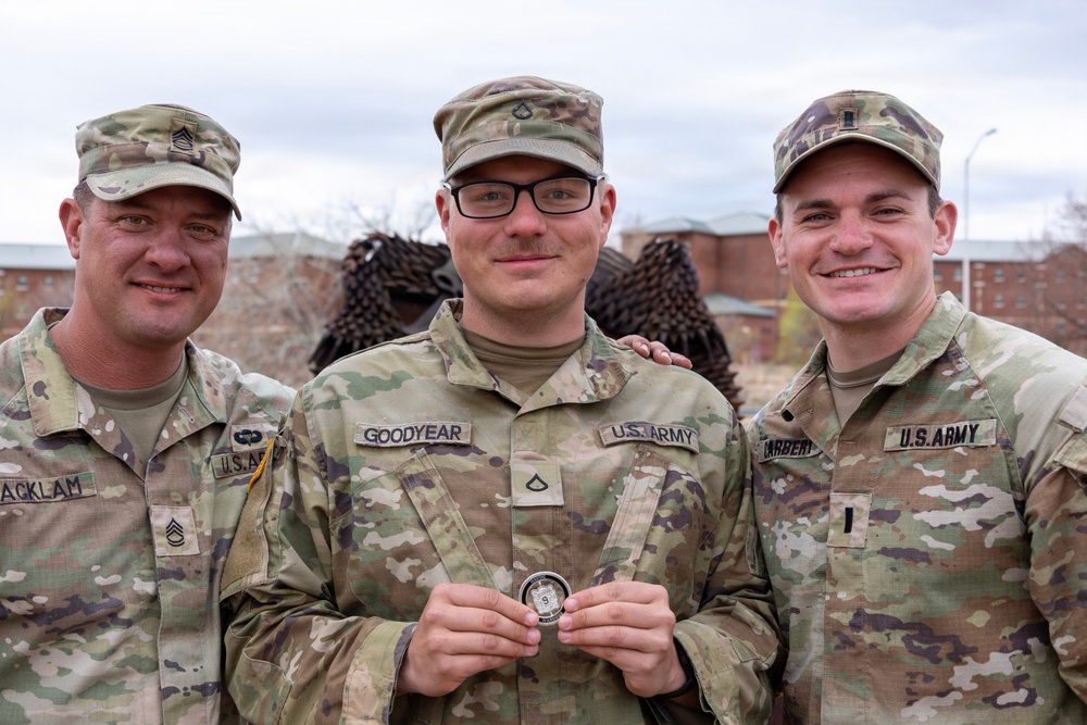 4-9 IN Manchu Alpha, Bravo, and Headquarters and Headquarters Company Change of Command, Reenlistment and Coin Ceremonies