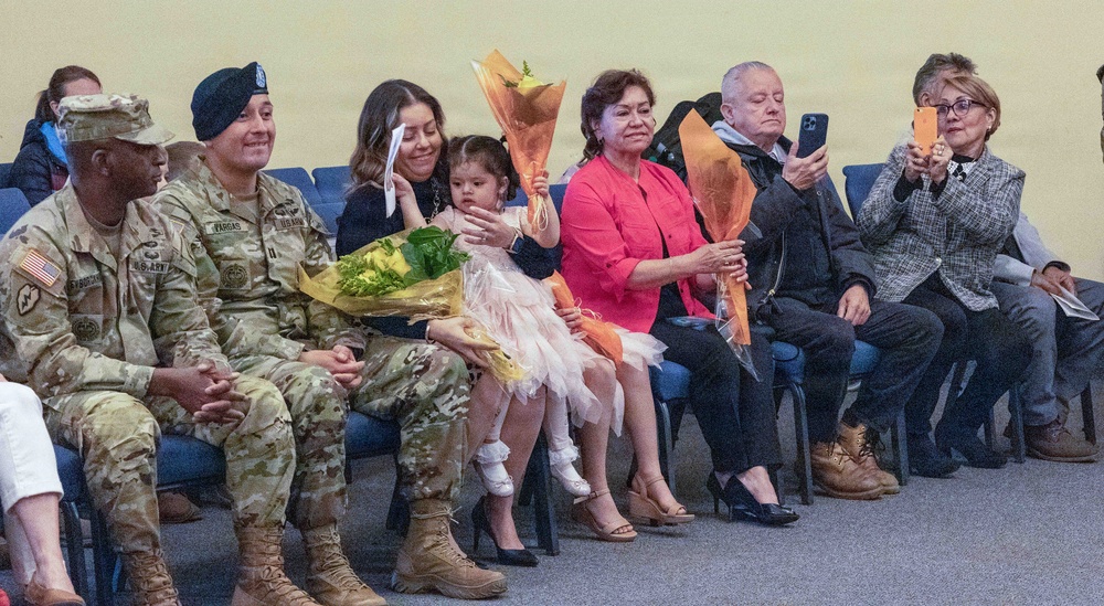 4-9 IN Manchu Alpha, Bravo, and Headquarters and Headquarters Company Change of Command, Reenlistment and Coin Ceremonies