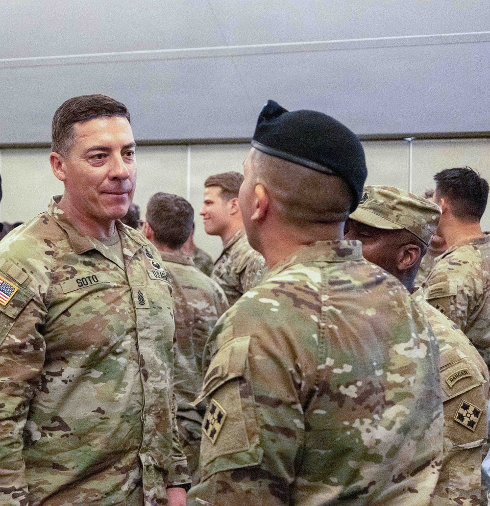 4-9 IN Manchu Alpha, Bravo, and Headquarters and Headquarters Company Change of Command, Reenlistment and Coin Ceremonies