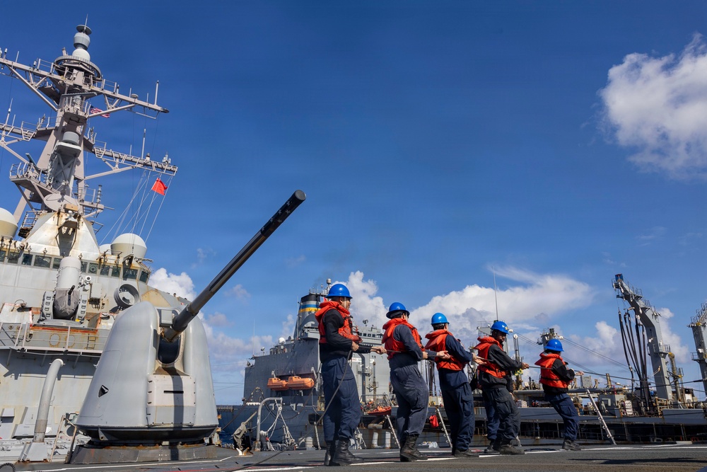 USS Mahan (DDG 72) Routine Operations