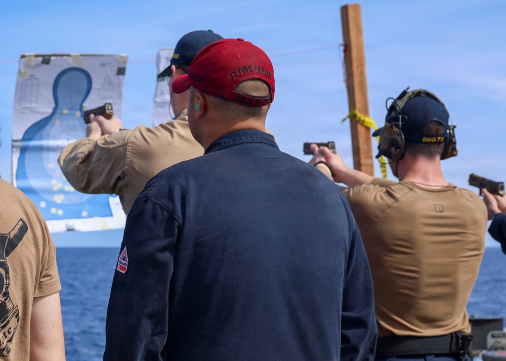USS Mahan (DDG 72) Routine Operations