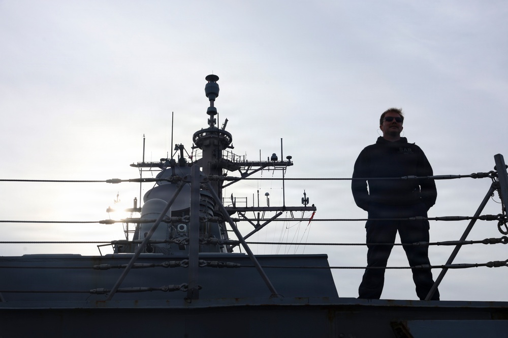 USS Mahan (DDG 72) Routine Operations