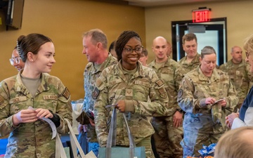 911th AW: Deployers reunion celebration